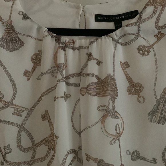 WHBM NWT Blouse, Key & Tassel print, Lined Bodice, Button at neckline, Long Slv - Picture 4 of 9